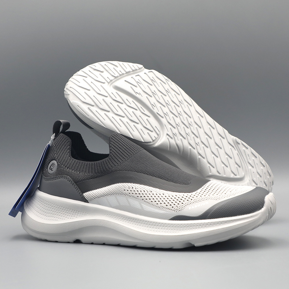 Nouvelles chaussures de printe - Running Cap Lightweight avis et prix